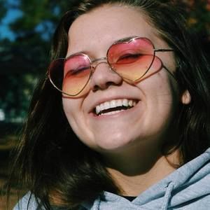 Meet your Posher, Hanna grace